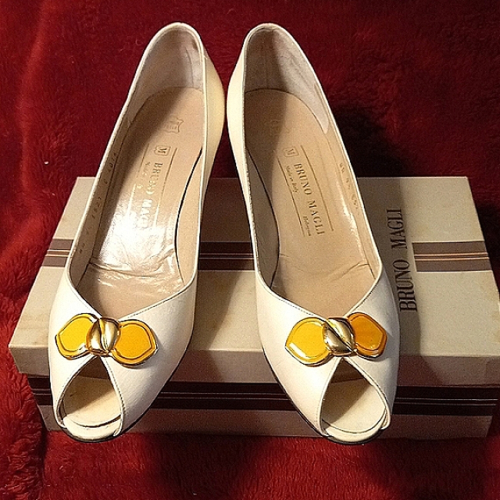 Bruno Magli porcelain open toed sling with gold ornament on toe. Made in Italy.